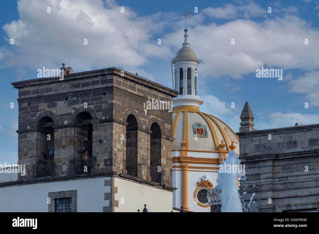 Granada è una città del Nicaragua sulle rive del lago Nicaragua. È sede di numerosi monumenti coloniali spagnoli. Foto Stock