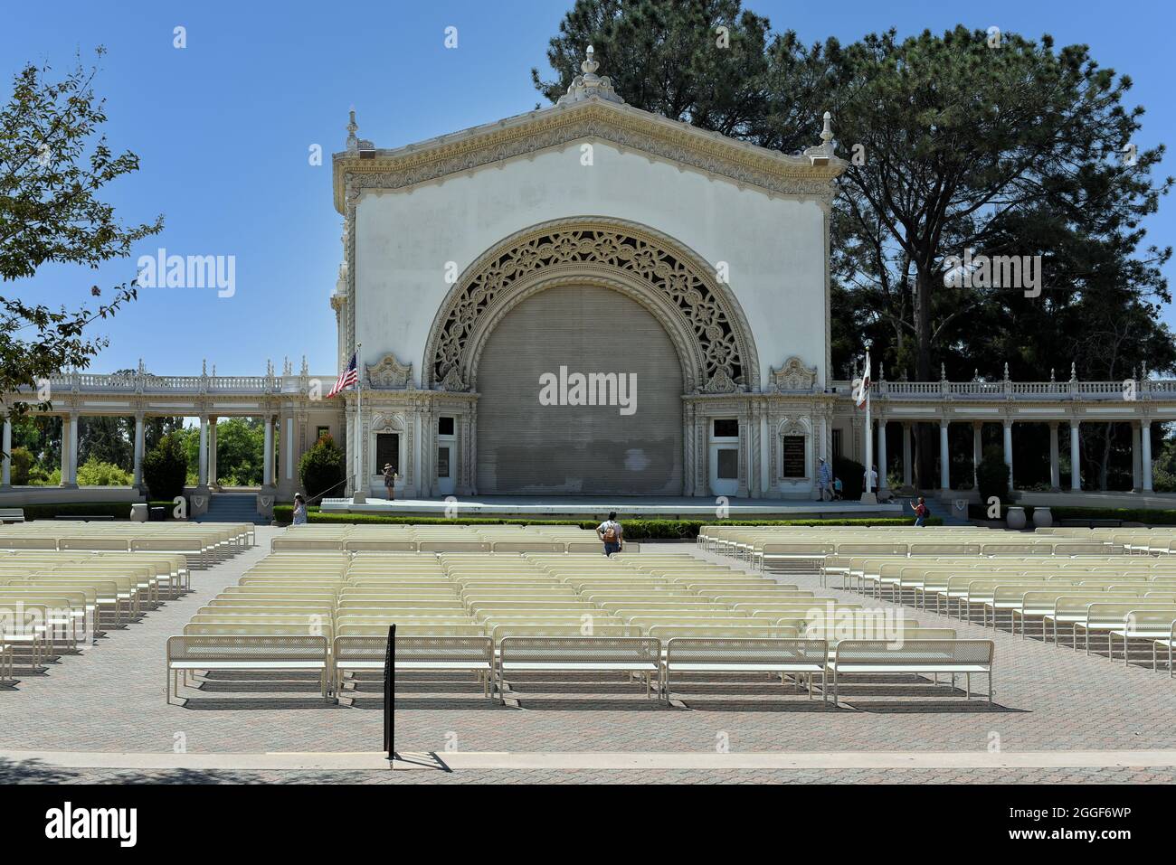 SAN DIEGO, CALIFORNIA - 25 AGO 2021: Il Padiglione degli organi di Spreckels a Balboa Park, ospita il più grande organo all'aperto del mondo. Foto Stock