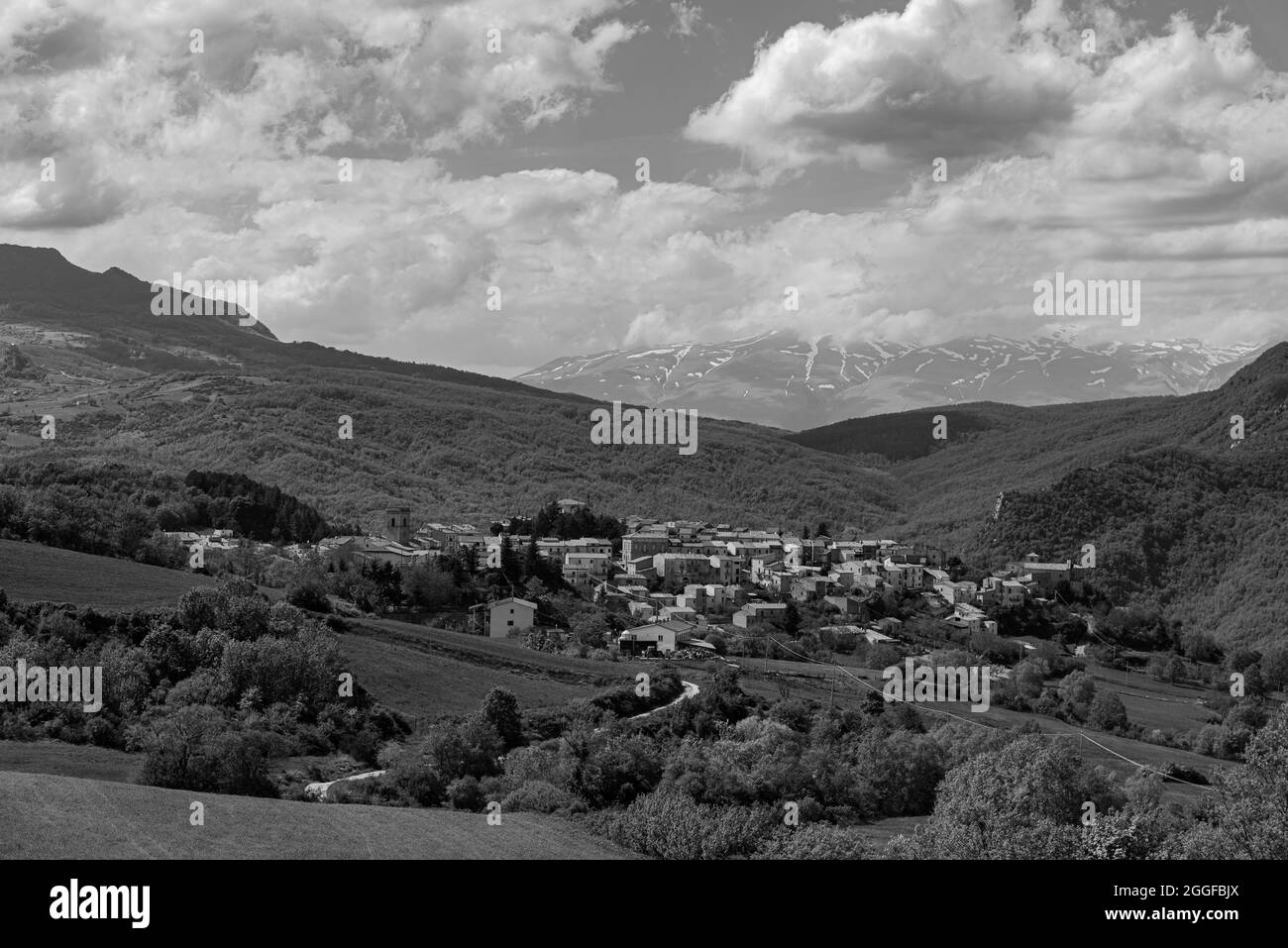Borrello, Chieti, Abruzzo. Panorama. Borrello è un comune italiano di 338 abitanti della provincia di Chieti in Abruzzo. Fa anche parte del Me Foto Stock