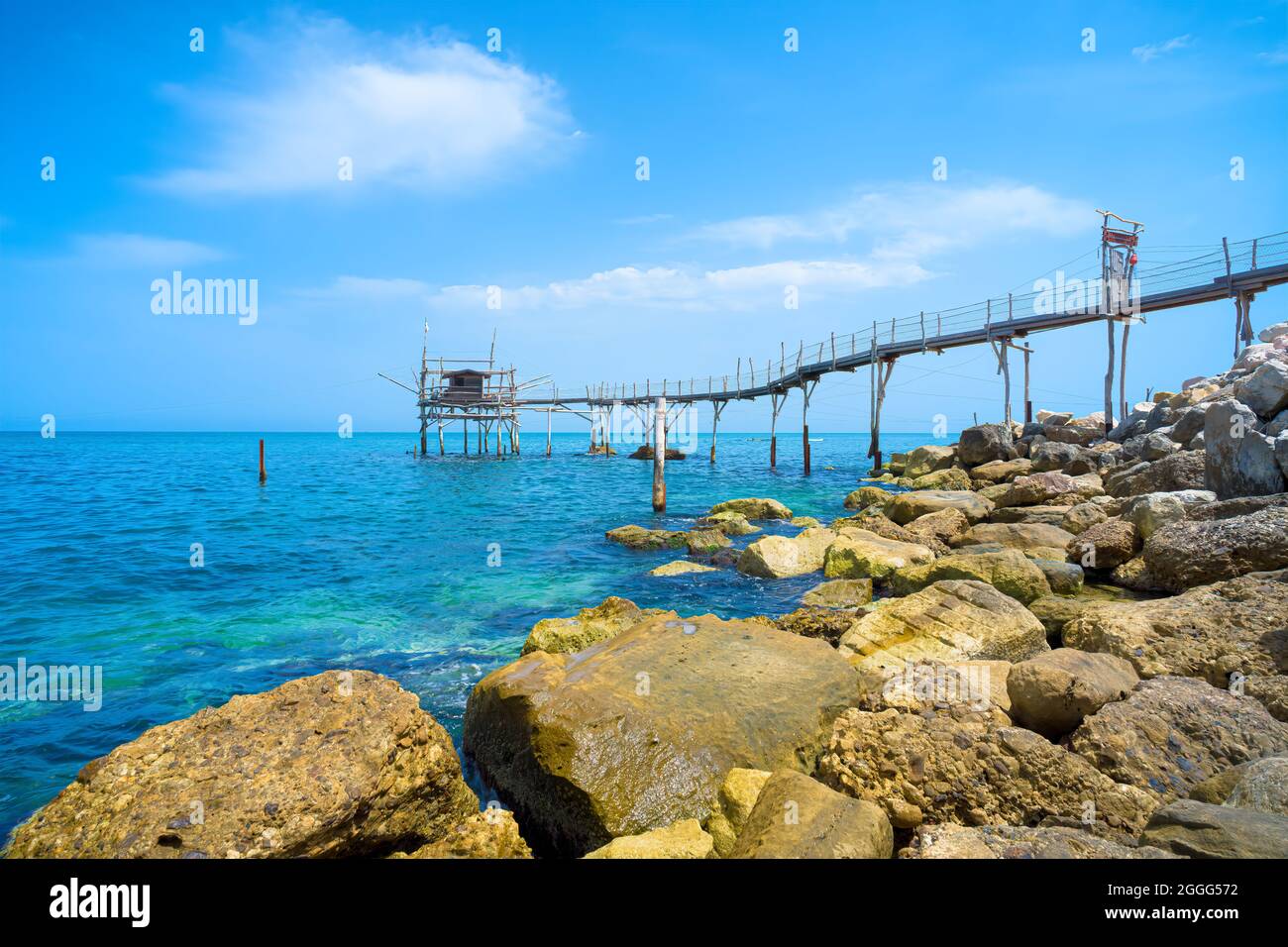 Trabocco Turchino a San Vito Chietino, Abruzzo - tradizionale casa di pesca Foto Stock