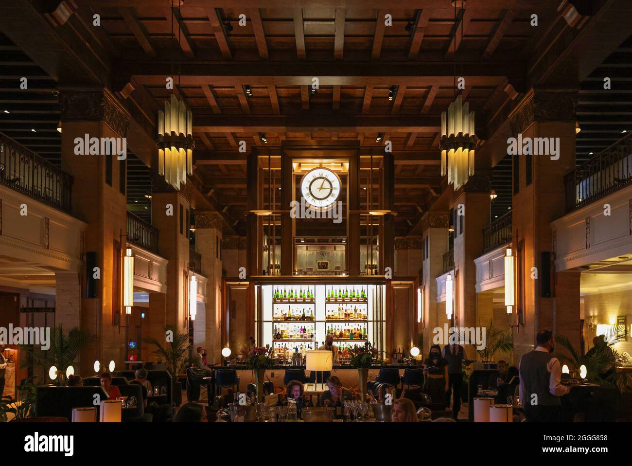 Toronto, Ontario, Canada-12 Agosto, 2021: Ristorante della lobby a Toronto, punto di riferimento dell'hotel Fairmont Royal York situato nel centro citta' vicino alla Union Station e al centro finanziario Foto Stock