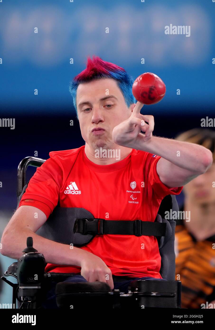 David Smith della Gran Bretagna compete nell'individuale - BC1 Gold Medal Match contro il Chew Wei Lun della Malesia alla palestra Ariake durante il giorno otto dei Giochi Paralimpici di Tokyo 2020 in Giappone. Data foto: Mercoledì 1 settembre 2021. Foto Stock