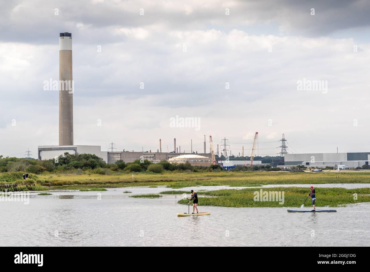 La centrale elettrica di Fawley era un ex sito industriale nel 2021, Hampshire, Inghilterra, Regno Unito Foto Stock