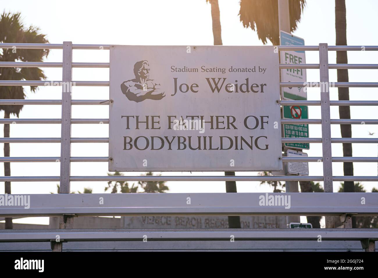 LOS ANGELES, STATI UNITI D'AMERICA - 11 ago 2018: Los Angeles, California, Stati Uniti d'America - 11 agosto 2018: Muscle Beach, Venice Beach dove è nato il bodybuilding Foto Stock