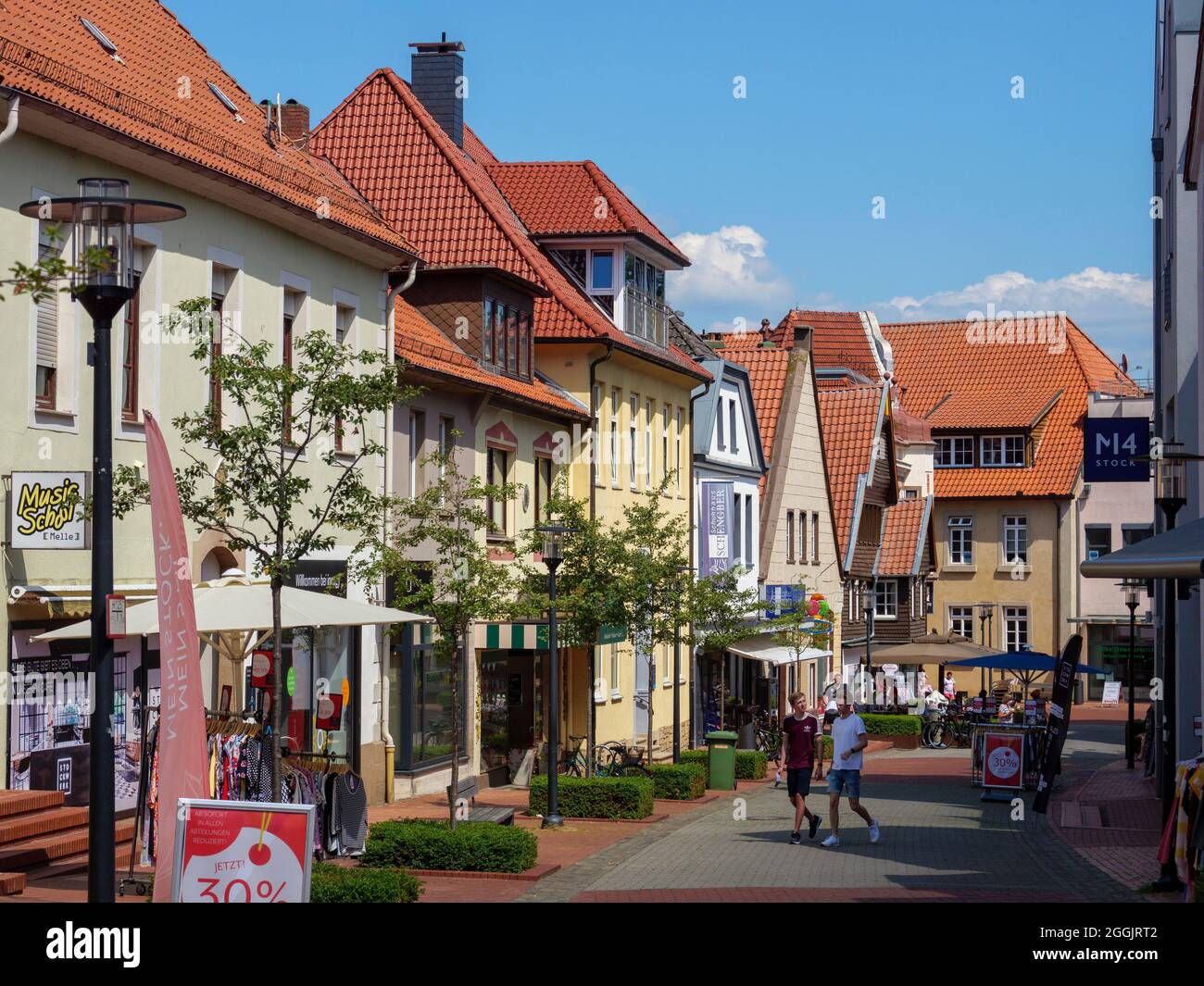 Via dello shopping a Melle, Osnabrücker Land, bassa Sassonia, Germania Foto Stock