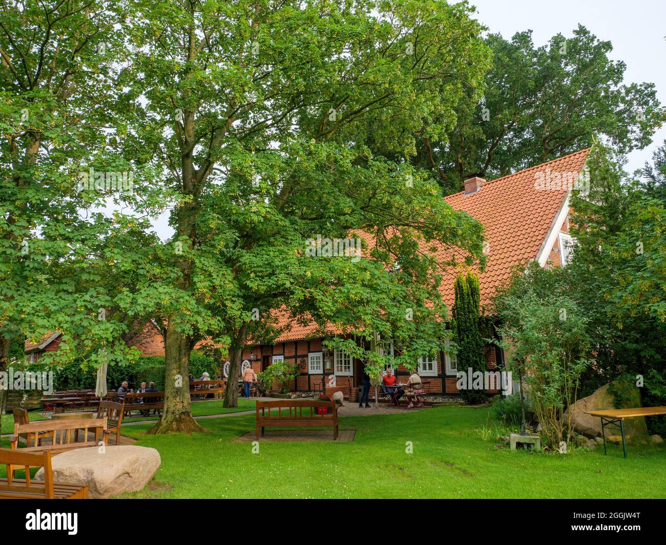 Hof und Bauernschänke Blome, Suttrup, Giebeltour im Artland, Osnabrücker Land, bassa Sassonia, Germania Foto Stock