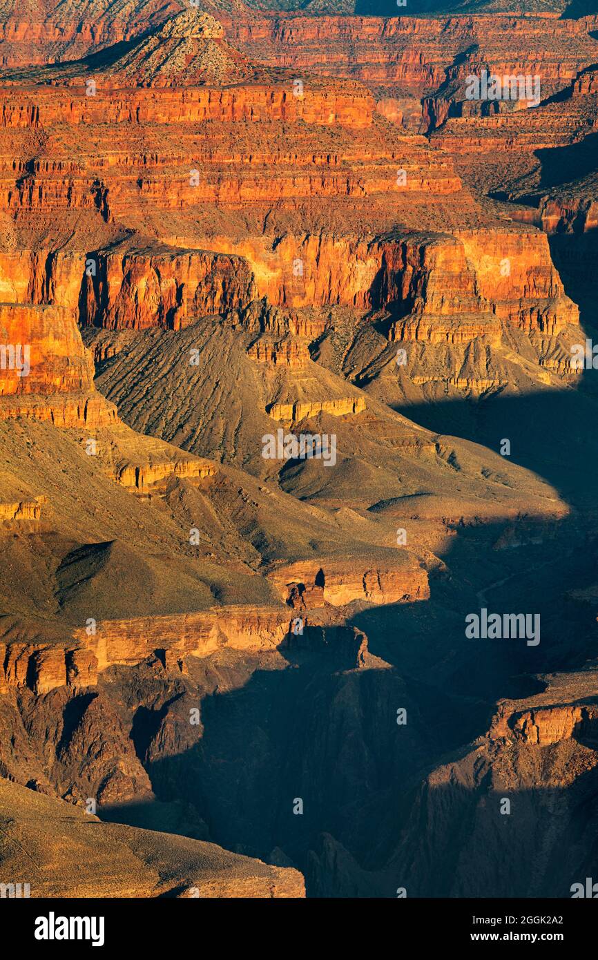 Vista dal South Rim all'alba, Grand Canyon National Park, Arizona, Stati Uniti, USA Foto Stock