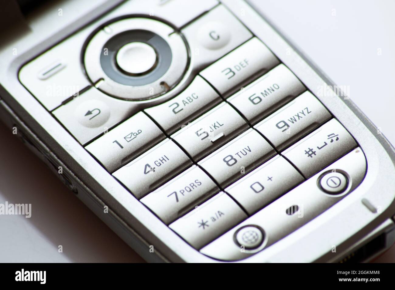 Il vecchio telefono cellulare tastiera numerica Foto Stock