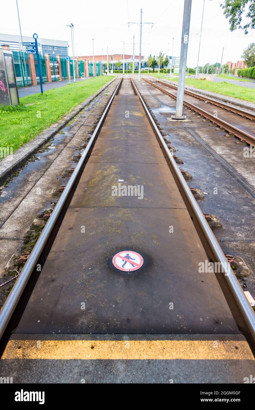 Nessun travasamento sulle tracce del tram simbolo sulle tracce del tram Foto Stock
