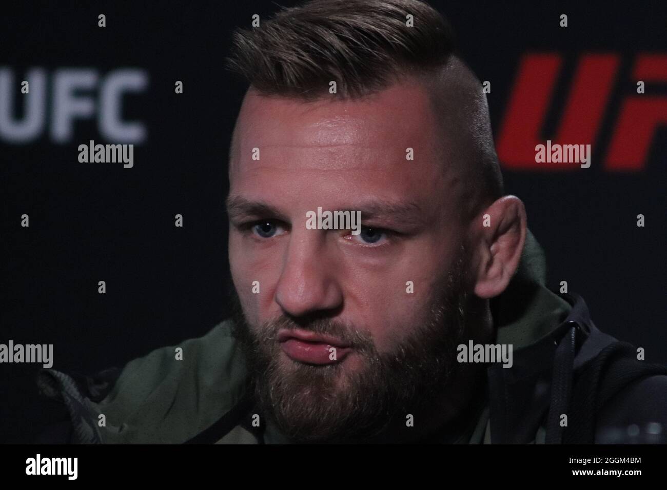 LAS VEGAS, NV - 1 SETTEMBRE: David Zawada interagisce con i media durante la UFC Vegas 36: Brunson vs fino Media Day alla UFC Apex il 1 settembre 2021 a Las Vegas, Nevada, Stati Uniti. (Foto di Diego Ribas/PxImages) Foto Stock