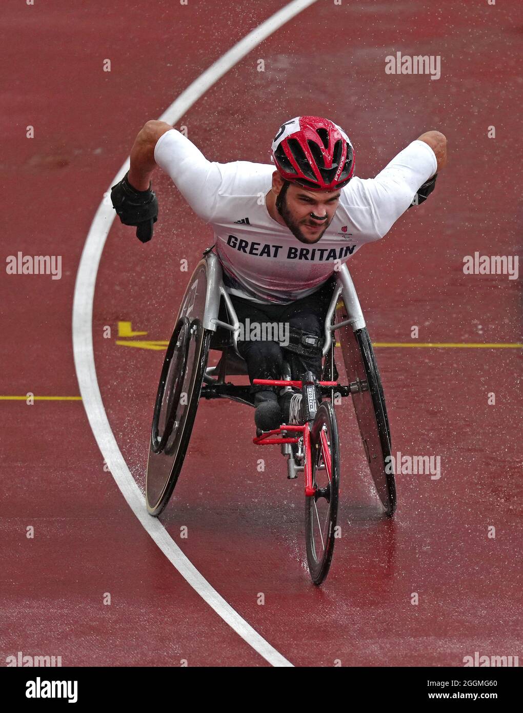 Daniel Sidbury della Gran Bretagna compete nel Men's 800m - T54 Round 1 - Heat allo Stadio Olimpico durante il giorno nove dei Giochi Paralimpici di Tokyo 2020 in Giappone. Data foto: Giovedì 2 settembre 2021. Foto Stock