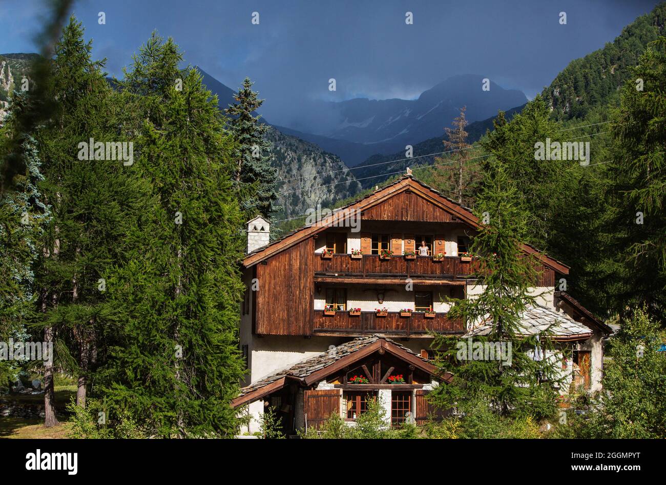 FRANCIA. SAVOIA (73) ALPI FRANCESI. ALTA VALLE MAURIENNE. LAVIS-TRAFFORD CHALET VICINO BRAMANS Foto Stock