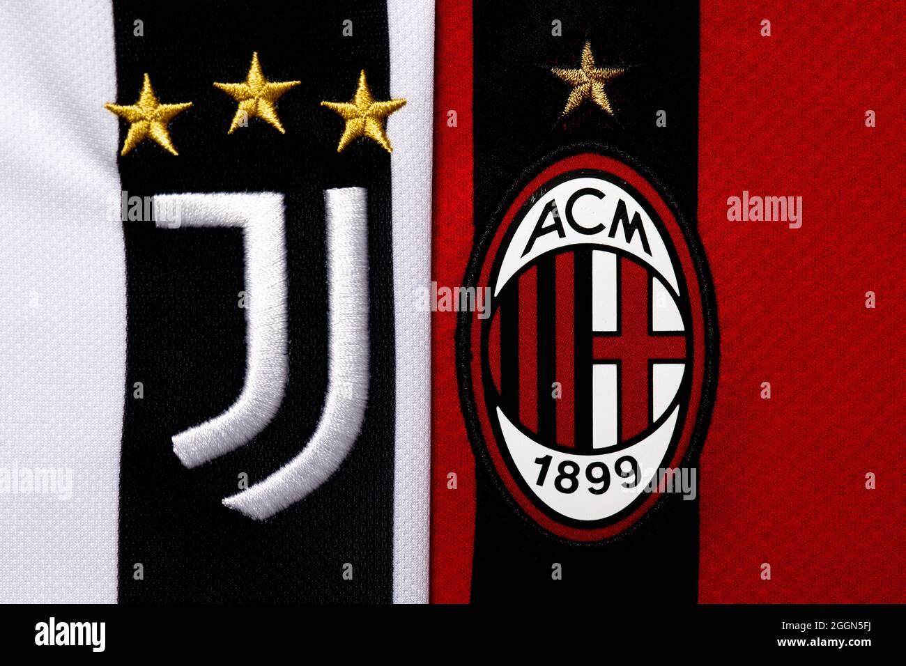 Primo piano dello stemma del club Juventus & AC Milan. Foto Stock