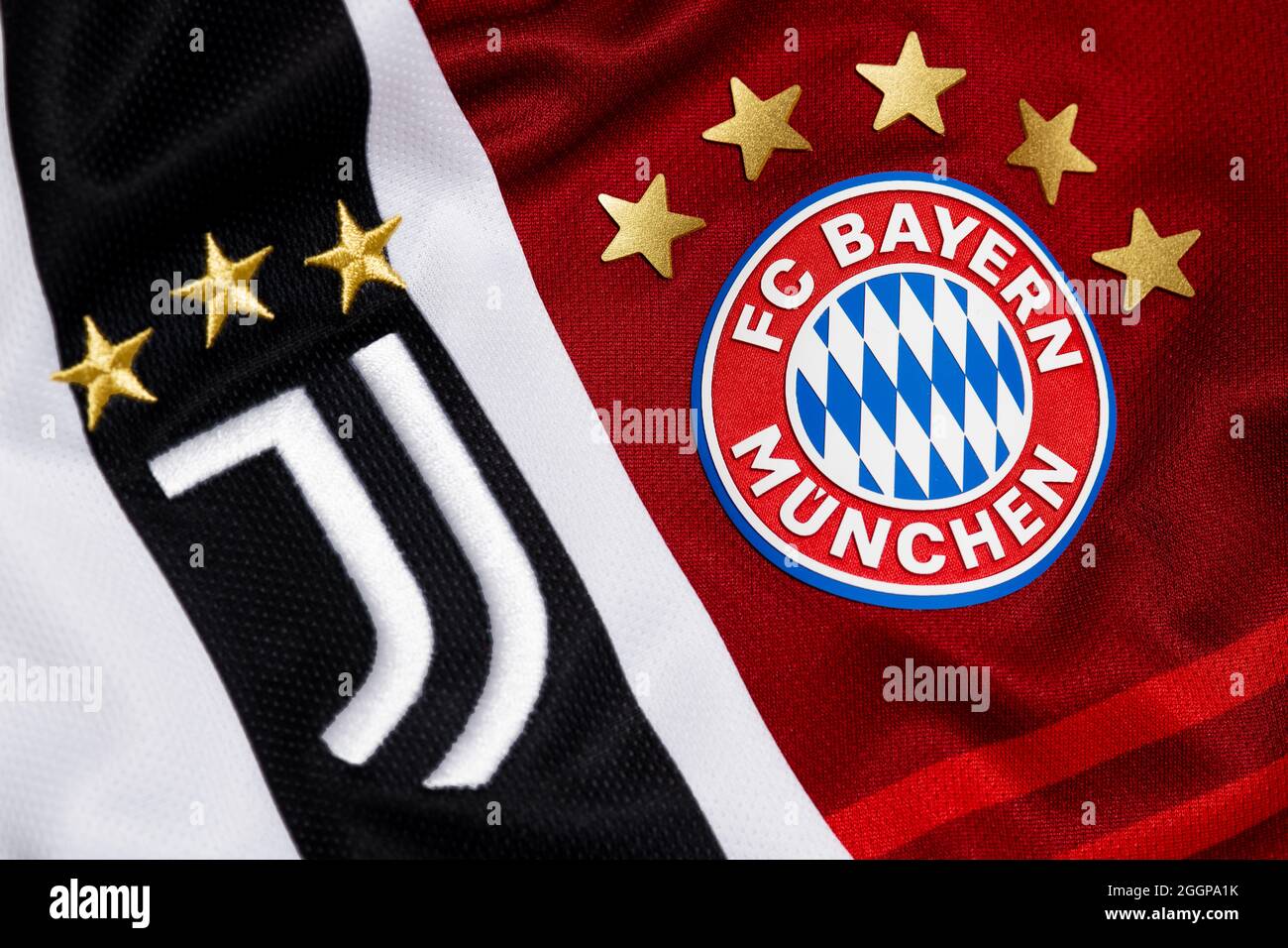 Primo piano di Juventus e Bayenr Munich club crest. Foto Stock