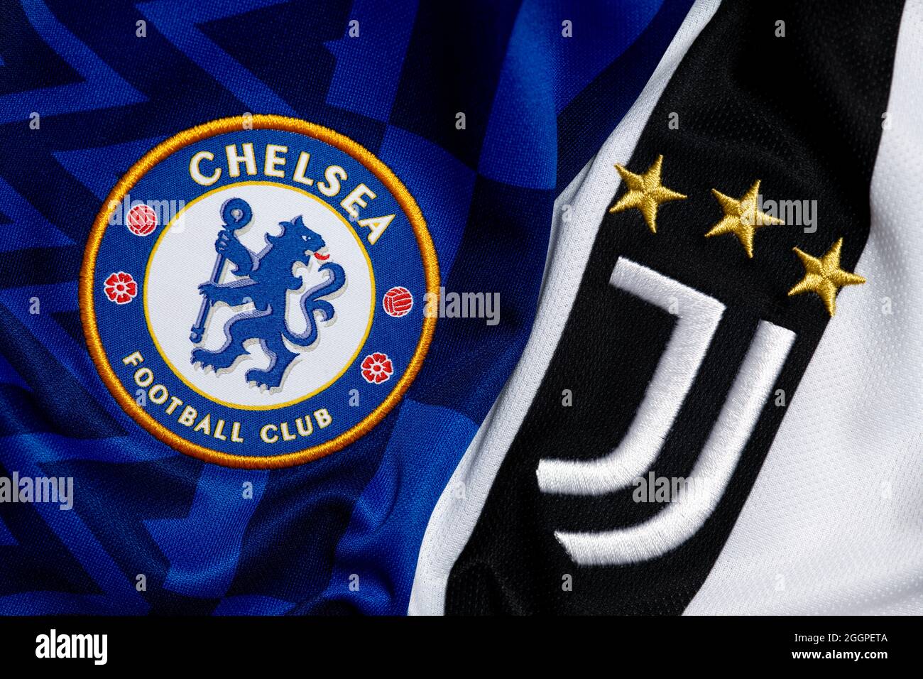 Primo piano dello stemma del club Juventus & Chelsea FC. Foto Stock