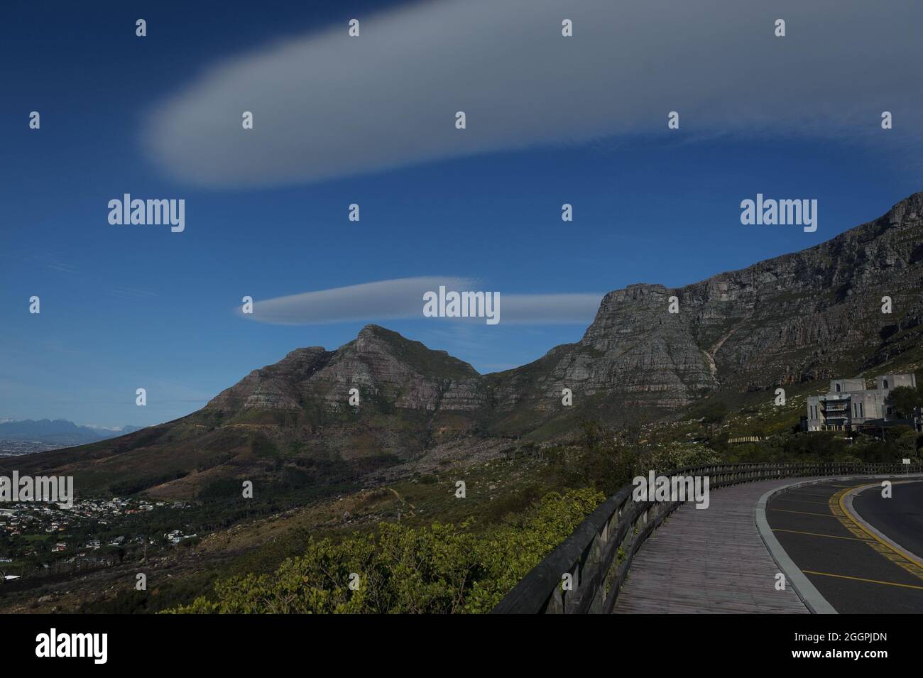 L'approccio alla funivia Table Mountain a Città del Capo, Sud Africa Foto Stock