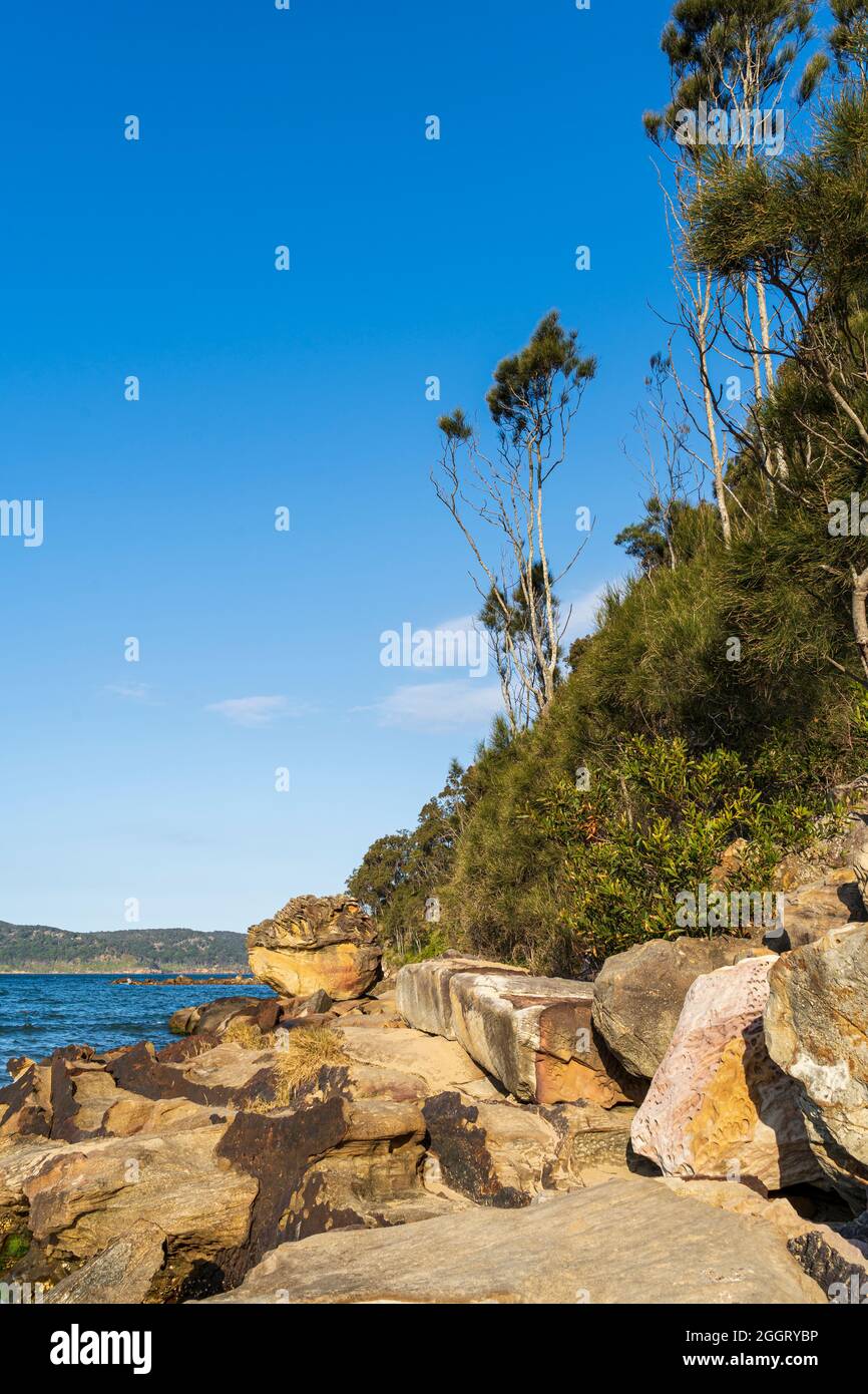 Onde, rocce, cielo e oceano, Central Coast, NSW Australia Foto Stock