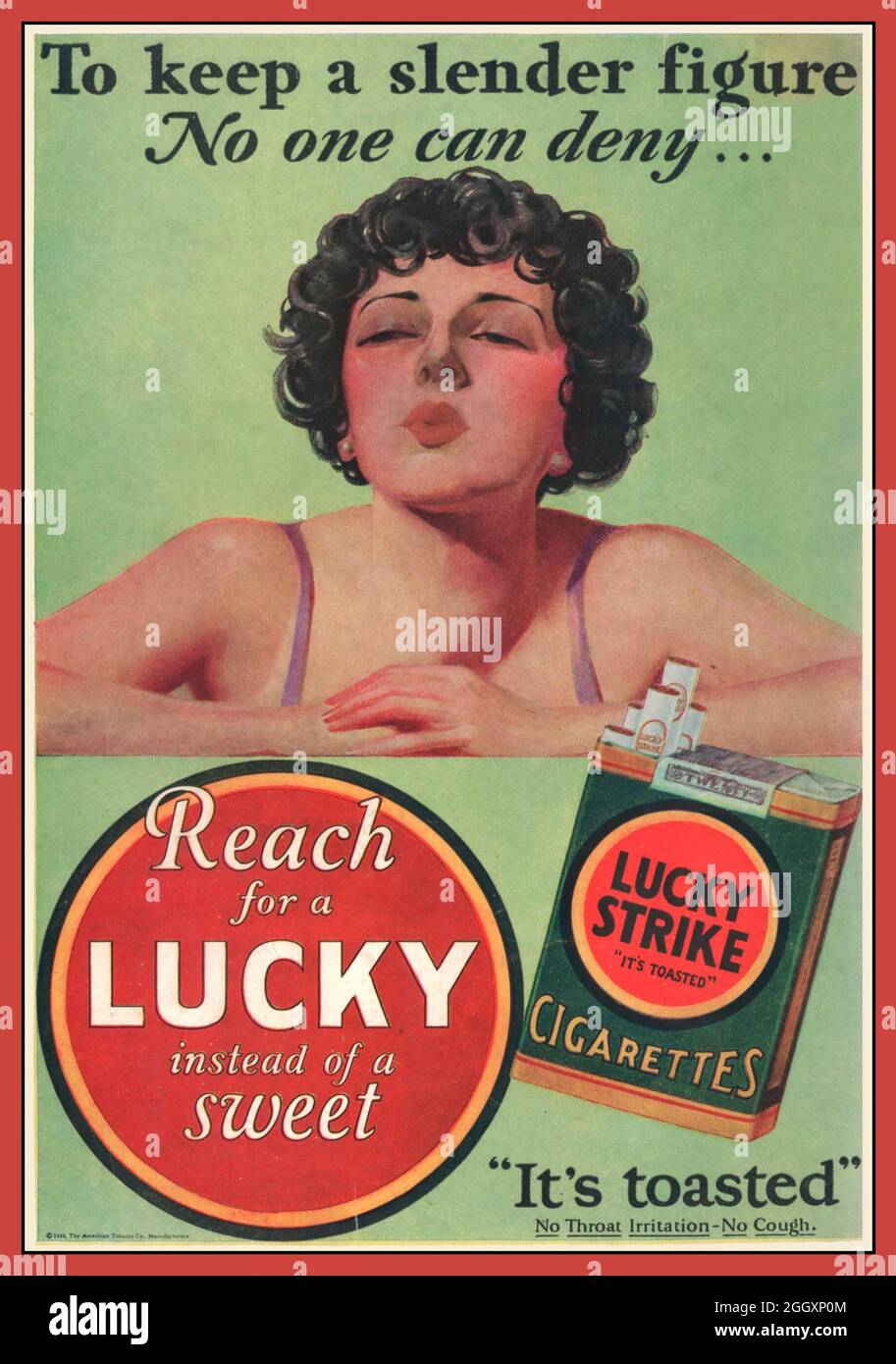 1929 Vintage Lucky Strike Cigarette Pubblicità suggerendo di fumare invece di mangiare un dolce per una figura più sottile. Nessuna irritazione alla gola, nessuna tosse America USA. "Per mantenere una figura snella" anni '20 Foto Stock