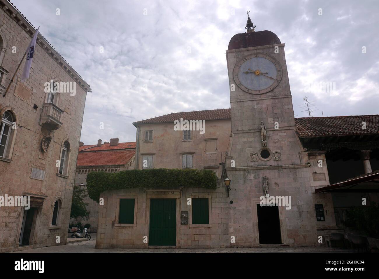 Chiesa di San Sebastiano nel centro storico di Trogir, Croazia 2020 Foto Stock