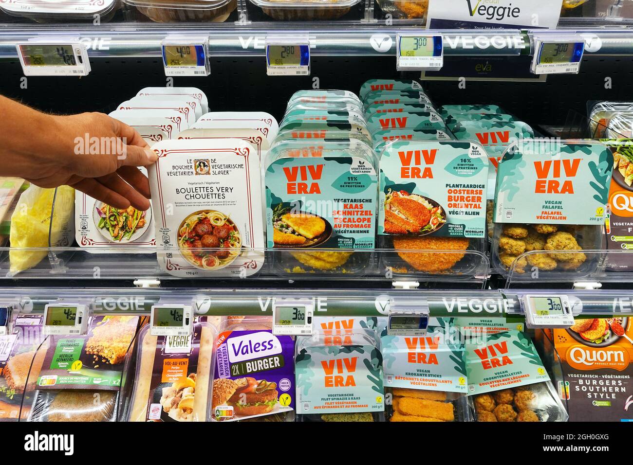 Sostituti della carne in un supermercato Foto Stock