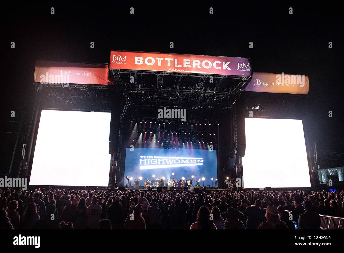 (L-R) Brittney Spencer, Maren Morris, Brandi Carlile e Natalie Hemby delle Highwomen si esibiscono nel corso del 2021 presso la Napa Valley Expo di BottleRock il 03 settembre 2021 a Napa, California. Foto: Chris Tuite/imageSPACE/MediaPunch/ Foto Stock