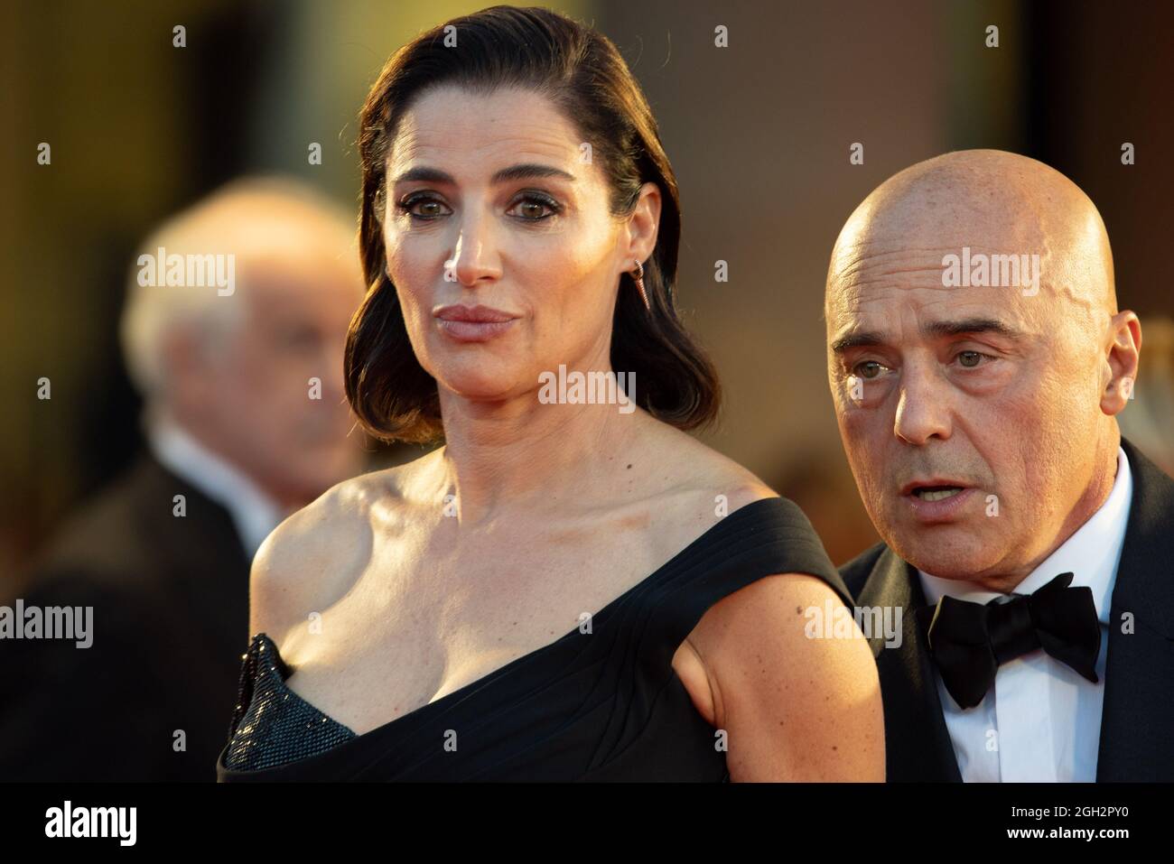 Luisa Ranieri Nuda La Mano Di Dio