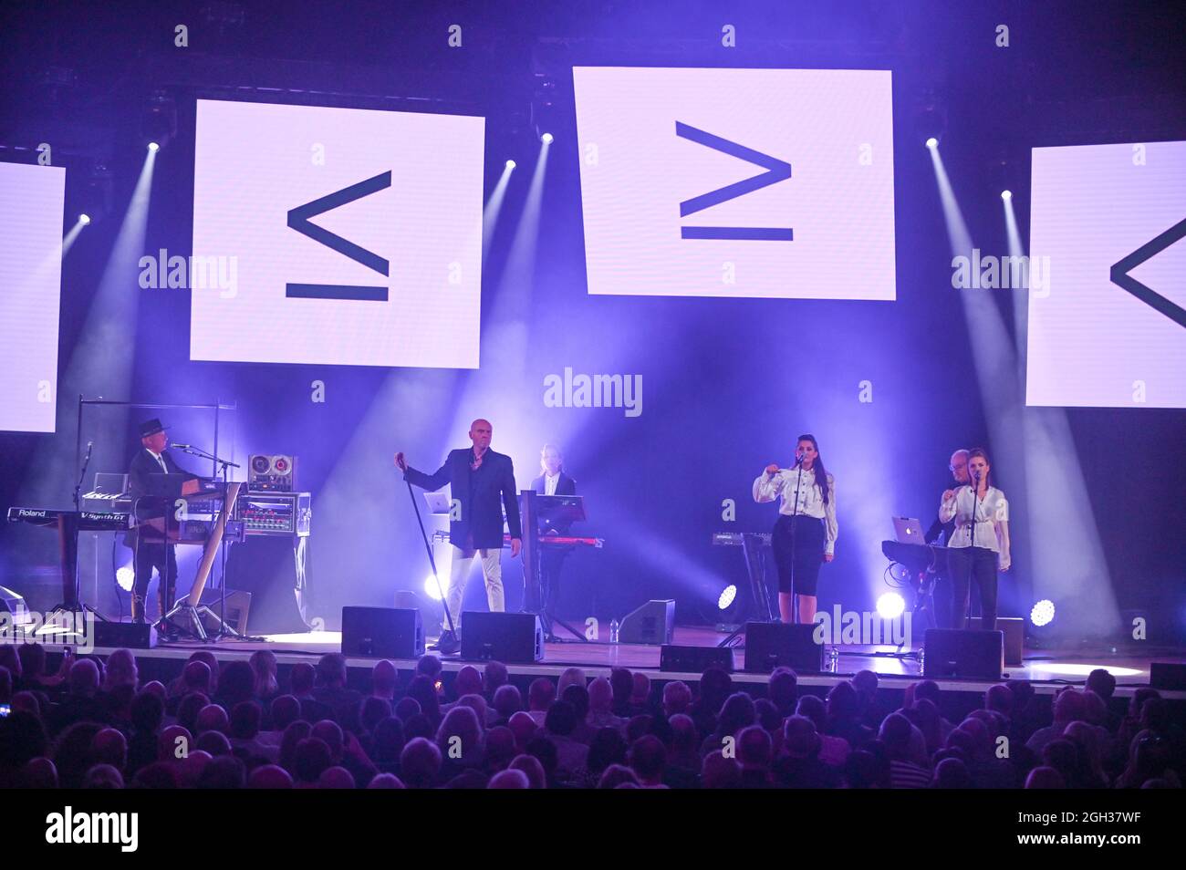 4 settembre 2021, Sheffield, South Yorkshire, U.K: Heaven 17 in esecuzione a Sheffield City Hall , UK , 04.09.2021 (Credit Image: © Robin Burns/ZUMA Press Wire) Foto Stock