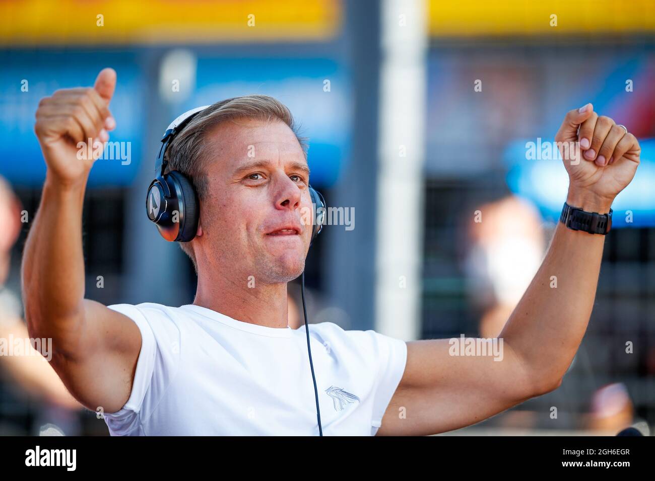 DJ Armin Van Buuren sulla griglia di partenza durante la Formula 1 Heineken  Gran Premio d'Olanda 2021, 13° round del Campionato del mondo di Formula  uno FIA 2021 dal 3 al 5