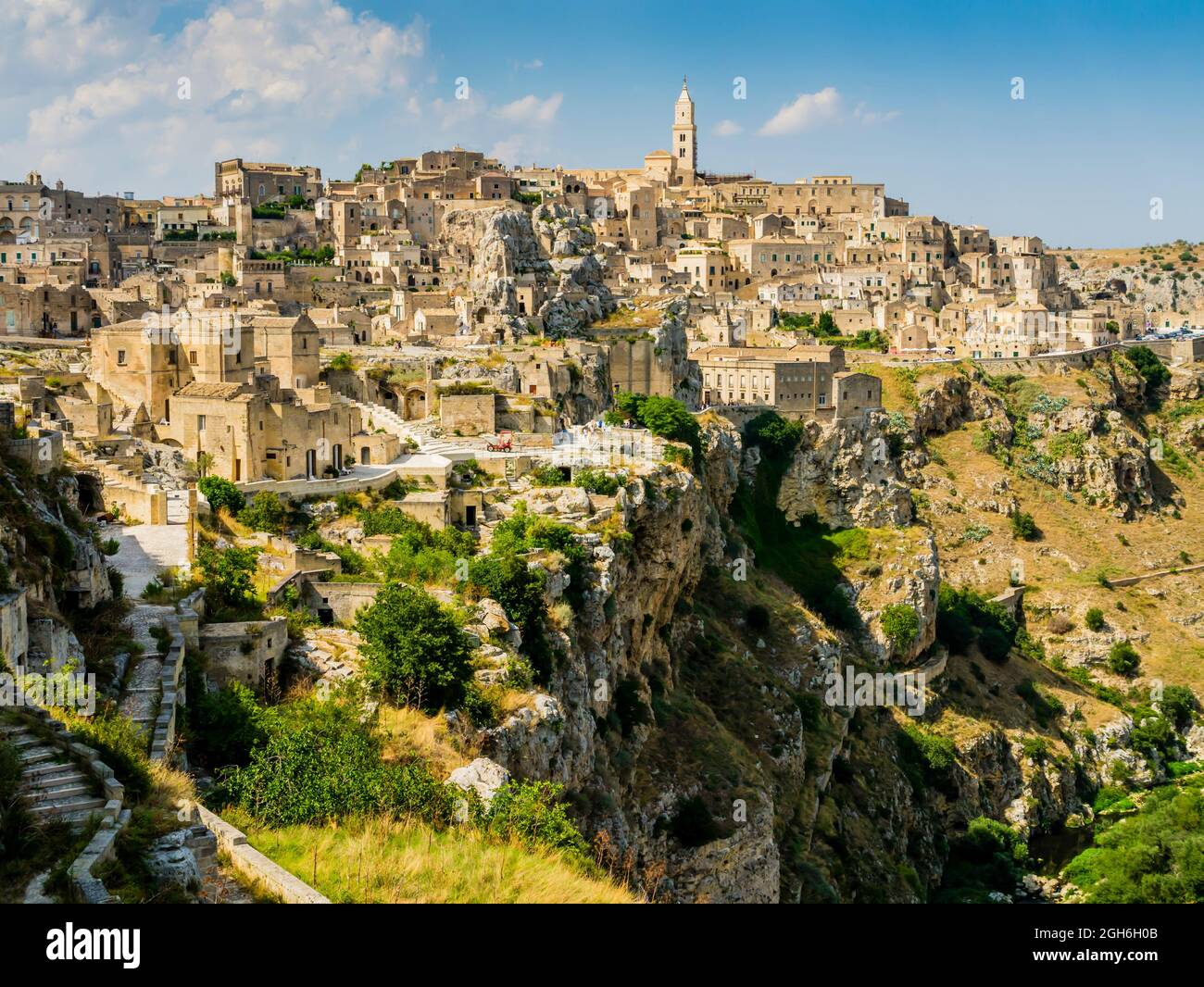Vista spettacolare della pittoresca città di Matera, regione della  Basilicata, Italia meridionale Foto stock - Alamy