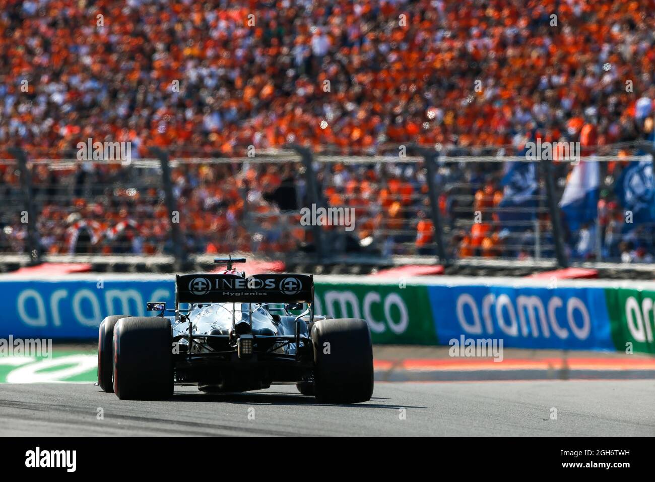 HAMILTON Lewis (gbr), Mercedes AMG F1 GP W12 e Performance, in azione durante la Formula 1 del Gran Premio d'Olanda Heineken 2021, 13° round del FIA Formula uno World Championship 2021 dal 3 al 5 settembre 2021 sul circuito di Zandvoort, a Zandvoort, Olanda - Foto DPPI Foto Stock