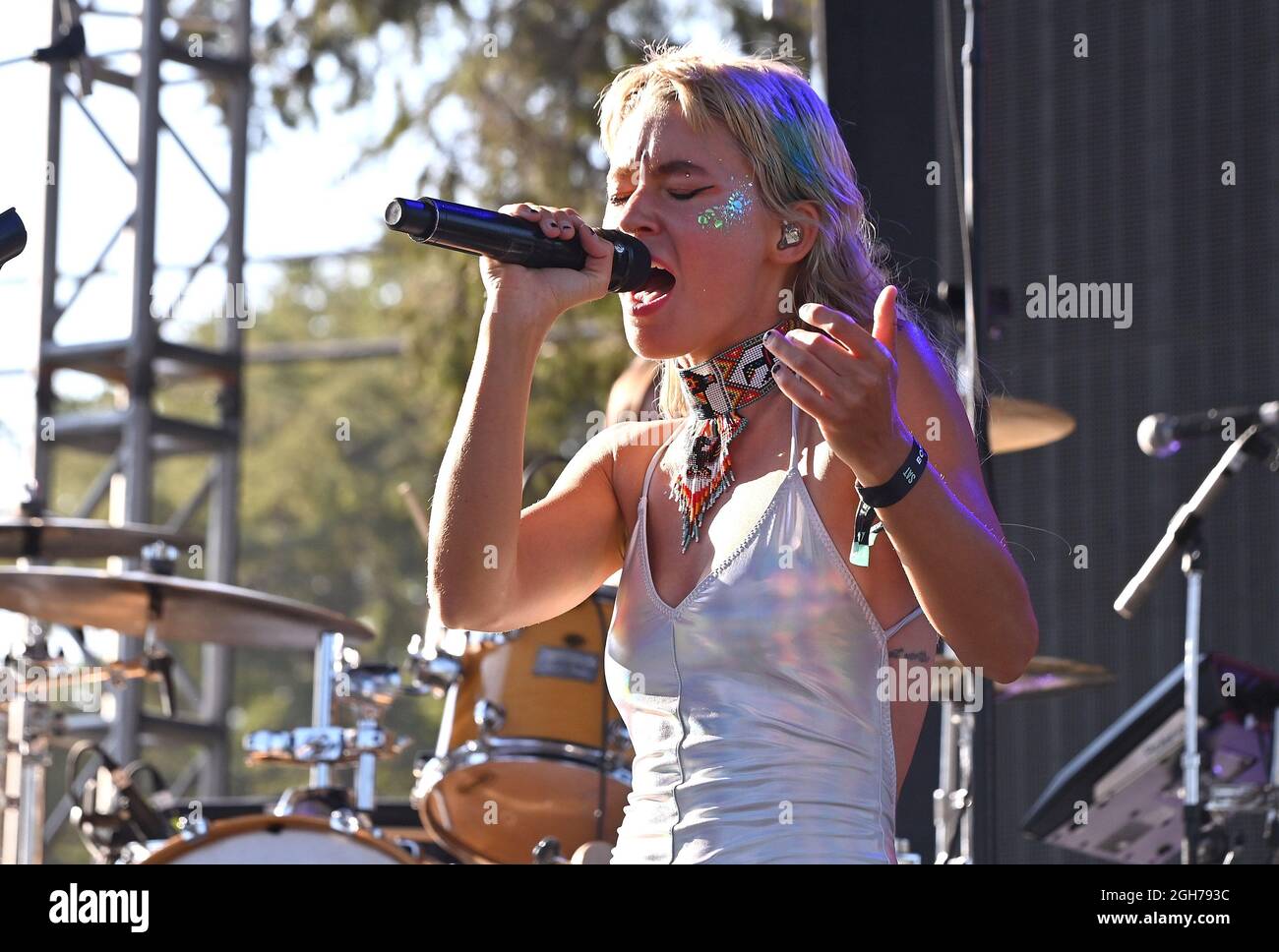 Meg Myers si esibisce durante il 2° giorno del 2021 BottleRock Napa Valley Festival il 4 settembre 2021 a Napa, California. Foto: Casey Flanigan/imageSPACE Foto Stock