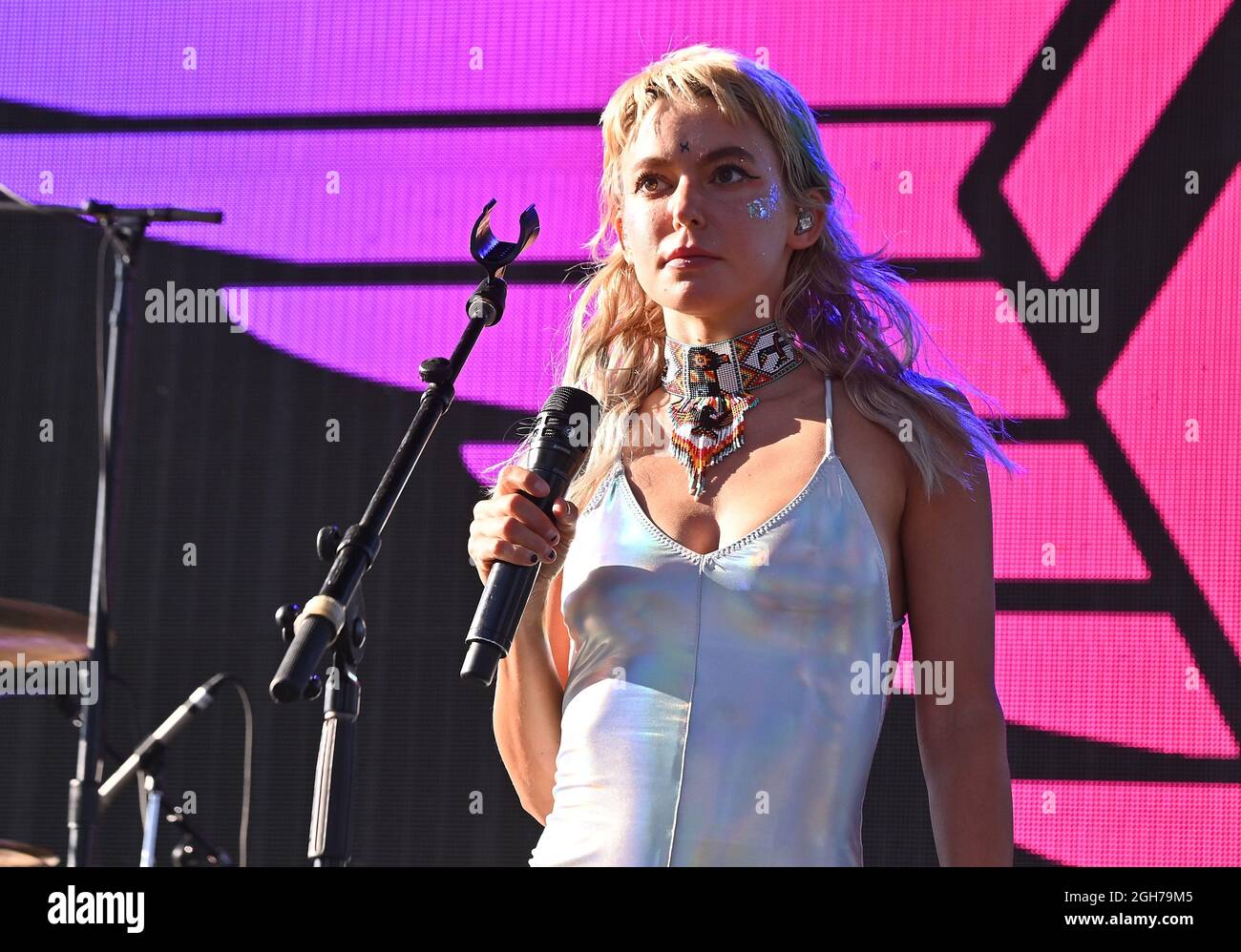 Meg Myers si esibisce durante il 2° giorno del 2021 BottleRock Napa Valley Festival il 4 settembre 2021 a Napa, California. Foto: Casey Flanigan/imageSPACE/MediaPunch Foto Stock