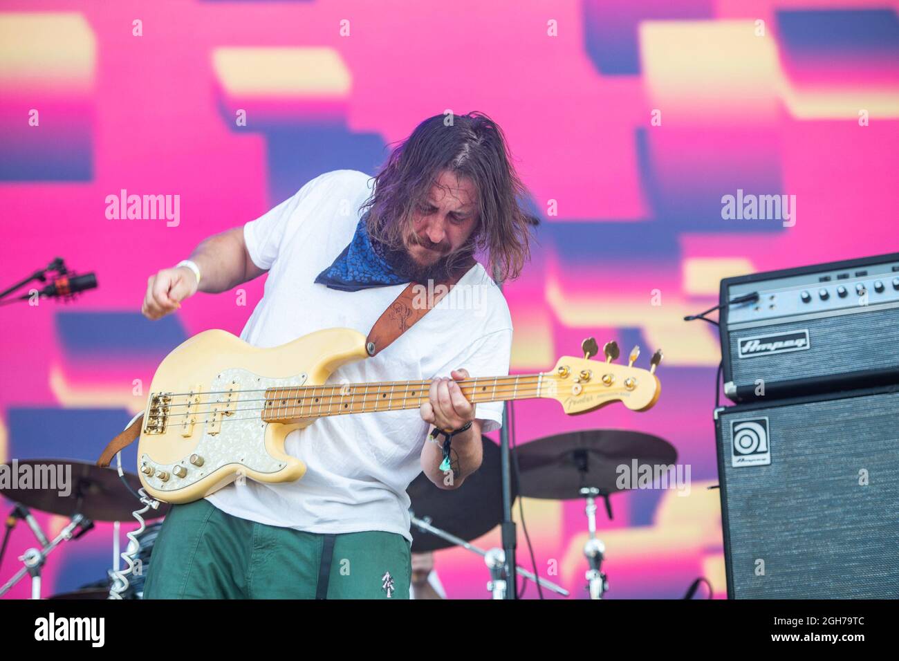 Napa, Stati Uniti. 4 settembre 2021. Zachary Scott Carothers of Portugal. The Man si esibisce durante il giorno 2 del Festival della Napa Valley di BottleRock del 2021 il 4 settembre 2021 a Napa, California. Foto: Casey Flanigan/imageSPACE/Sipa USA Credit: Sipa USA/Alamy Live News Foto Stock