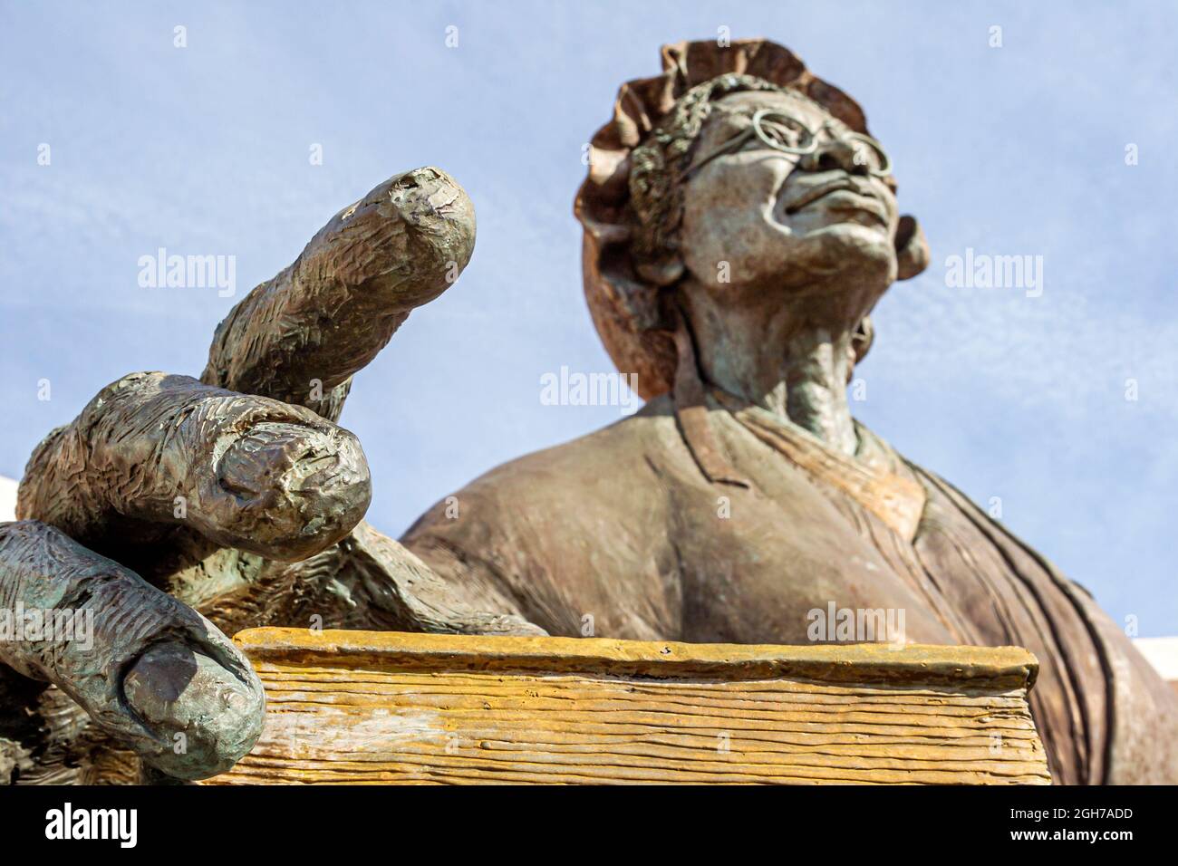 Michigan Battle Creek, la donna di verità di soggiorno ex schiavo, riformatore sociale Black History statua di arte pubblica memoriale Foto Stock