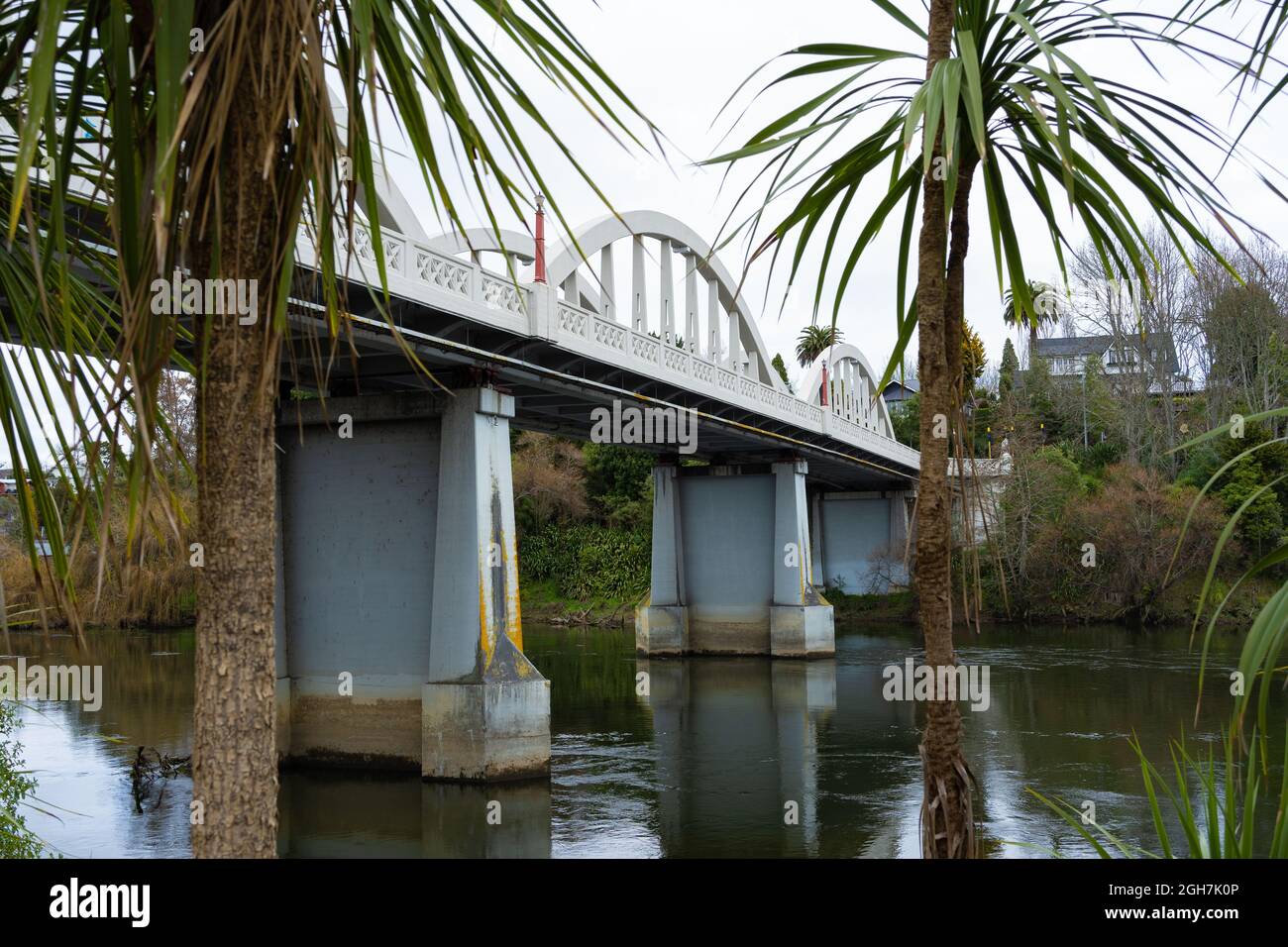 Fairfield Bridge, un passaggio sul fiume Waikato ad Hamilton, Nuova Zelanda Foto Stock