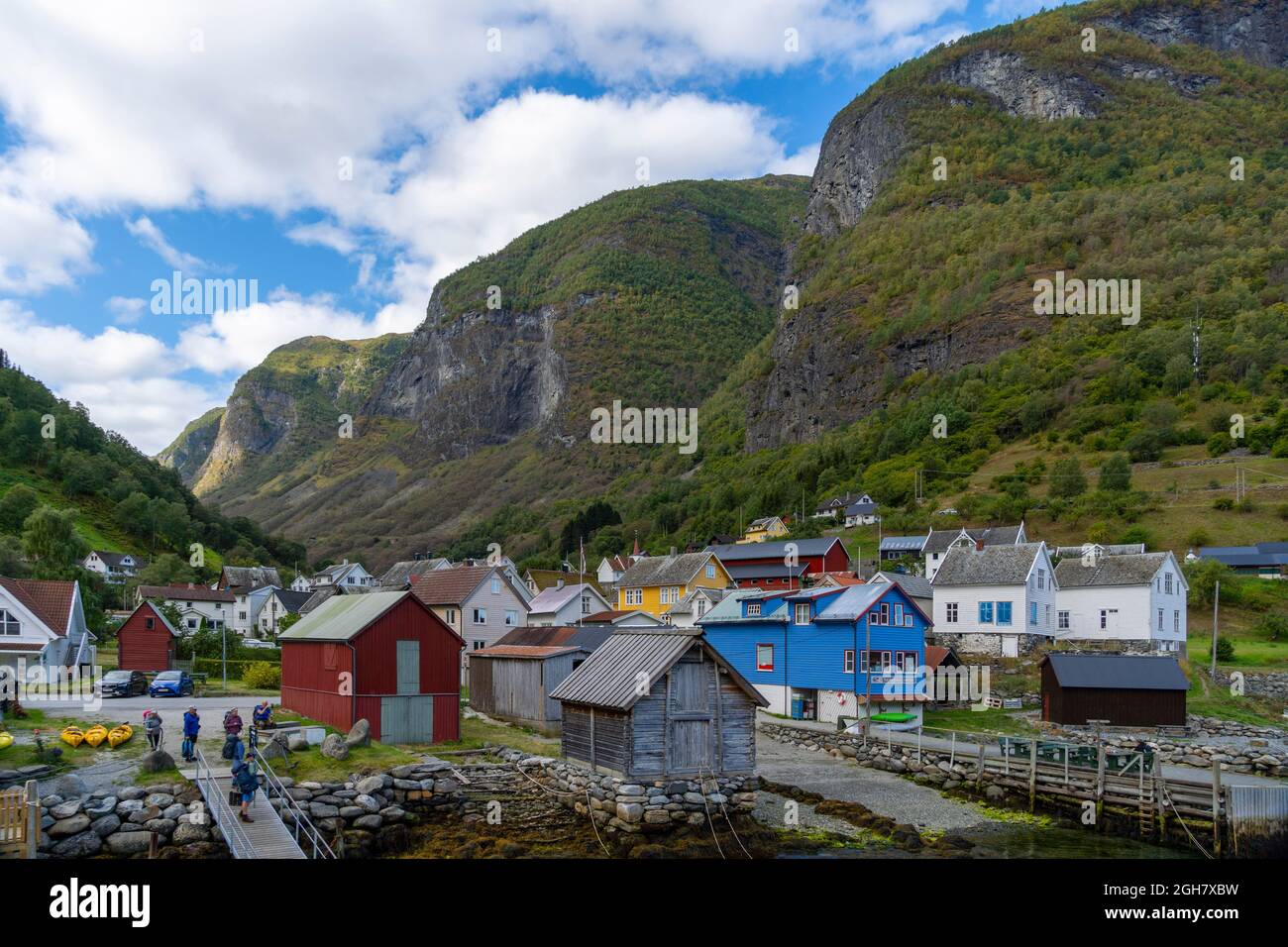 Villaggio Undredal lungo il Aurlandsfjorden in Norvegia, Europa Foto Stock