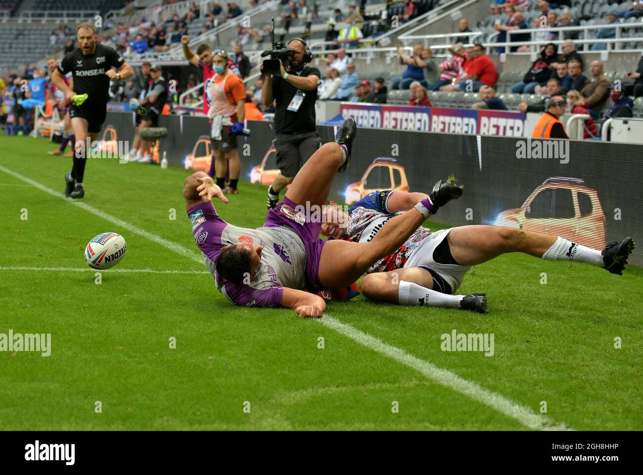 Dacia Magic Weekend Super League Rugby, 2021 settembre, Leigh Centurions / Hull Kingston allo stadio St James Park di Newcastle. REGNO UNITO Foto Stock