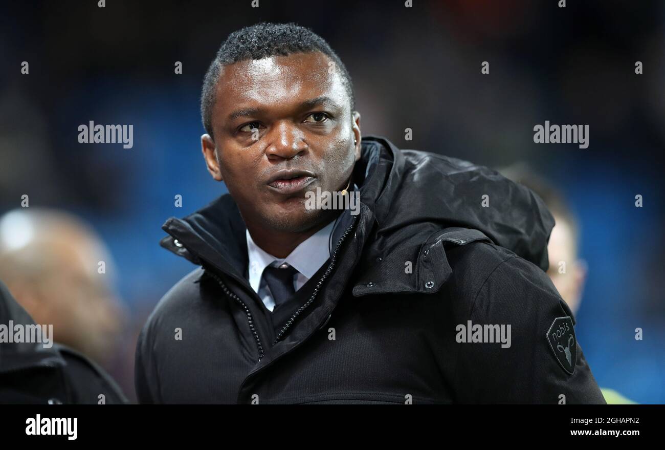 Marcel Desailly prima della partita del Champions League Round del 16 all'Etihad Stadium, Manchester. Data foto: 21 febbraio 2017. Il credito PIC dovrebbe essere: Lynne Cameron/Sportimage via PA Images Foto Stock