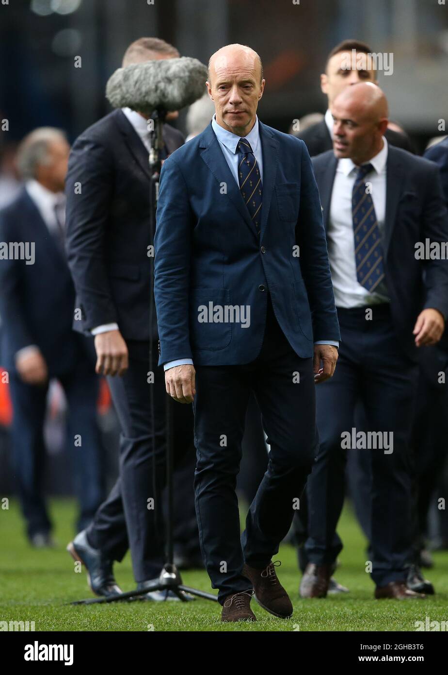 L'ex giocatore di Tottenham Steve Archibald durante la partita della  Premier League al White Hart Lane Stadium di Londra. Data foto: 14 maggio  2017. Il credito PIC dovrebbe essere: David Klein/Sportimage via