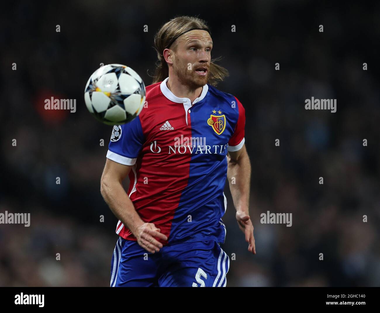 Michael Lang del FC Basel durante il Champions League Round del 16, seconda partita all'Etihad Stadium di Manchester. Data foto: 7 marzo 2018. Il credito dovrebbe essere: Simon Bellis/Sportimage via PA Images Foto Stock