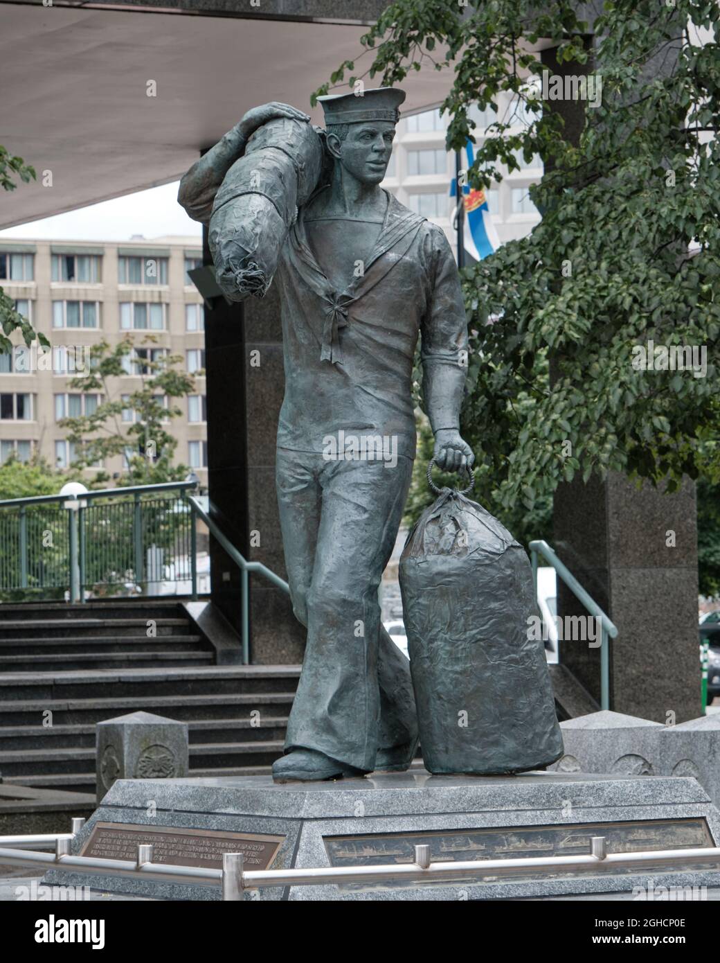 La statua del Sailor, il porto di Halifax. La statua rappresenta andare in mare e una devozione al dovere Foto Stock