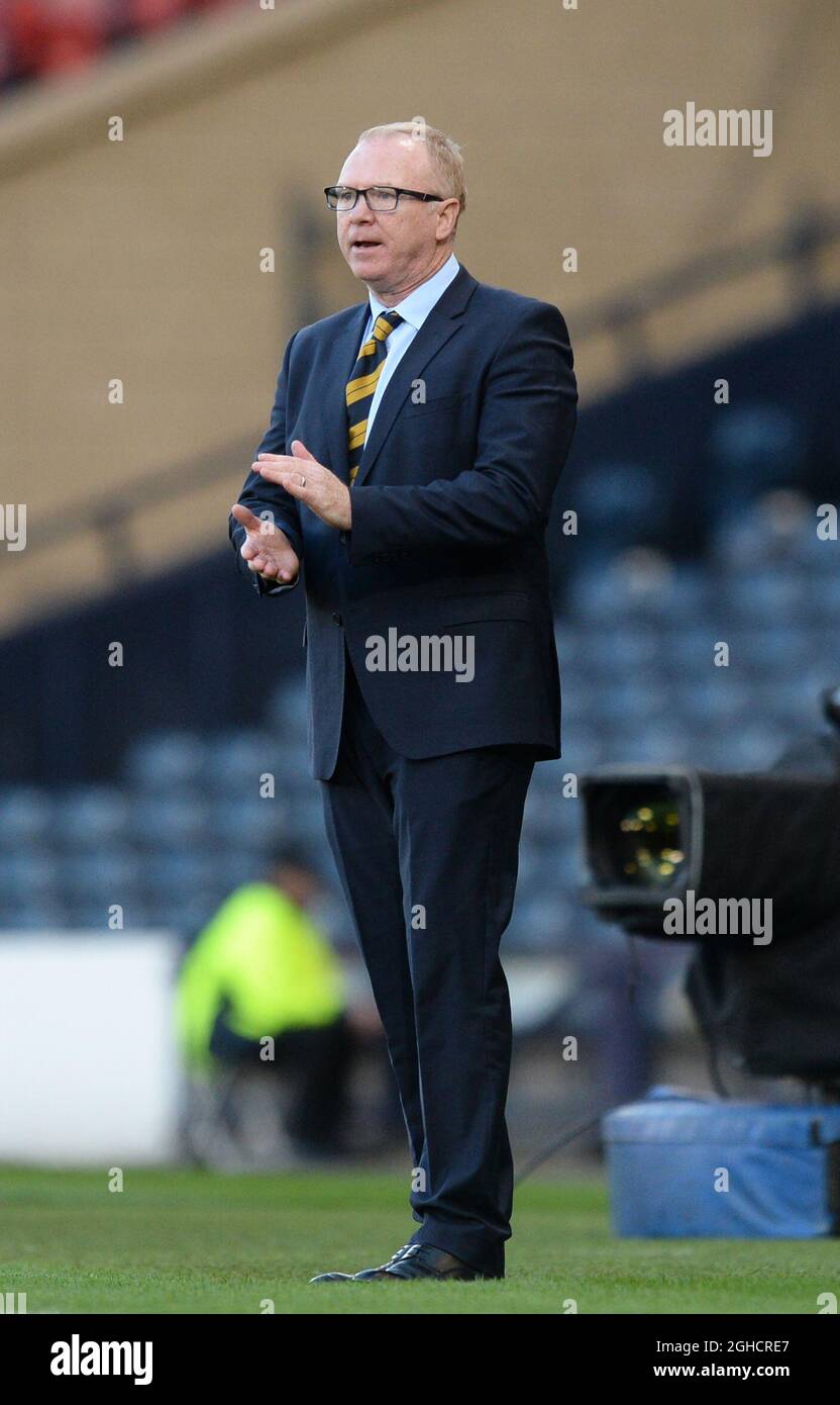 Alex McLeish manager della Scozia durante la partita internazionale amichevole all'Hampden Park Stadium, Glasgow. Data foto 14 ottobre 2018. Il credito d'immagine dovrebbe leggere: Richard Lee/Sportimage via PA Images Foto Stock