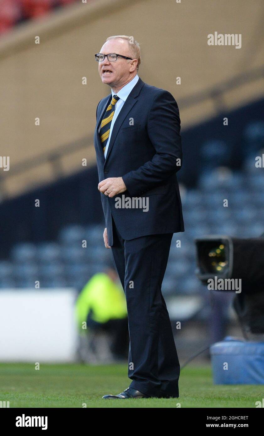 Alex McLeish manager della Scozia durante la partita internazionale amichevole all'Hampden Park Stadium, Glasgow. Data foto 14 ottobre 2018. Il credito d'immagine dovrebbe leggere: Richard Lee/Sportimage via PA Images Foto Stock