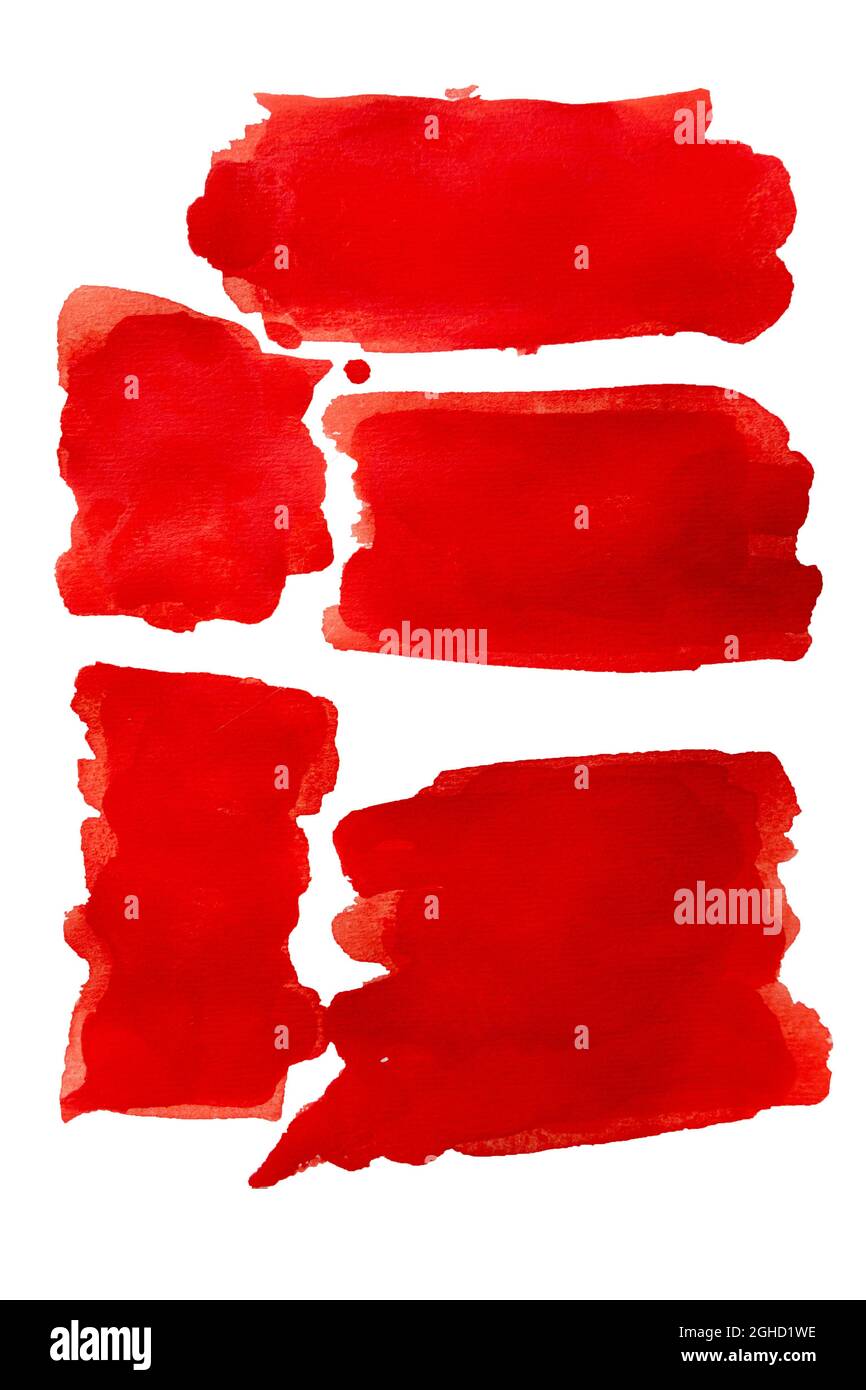 Macchia di acquerello rossa da pennellate isolate su sfondo bianco Foto Stock