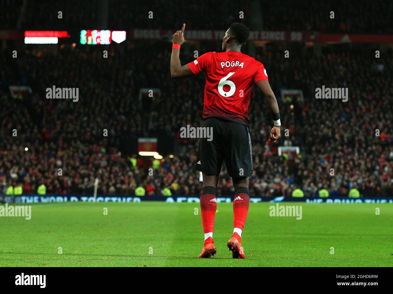 Paul Pomba del Manchester United festeggia dopo aver segnato il secondo gol delle sue squadre durante la partita della Premier League a Old Trafford, Manchester. Data foto: 30 dicembre 2018. Il credito dovrebbe essere: Matt McNulty/Spaltimage via PA Images Foto Stock