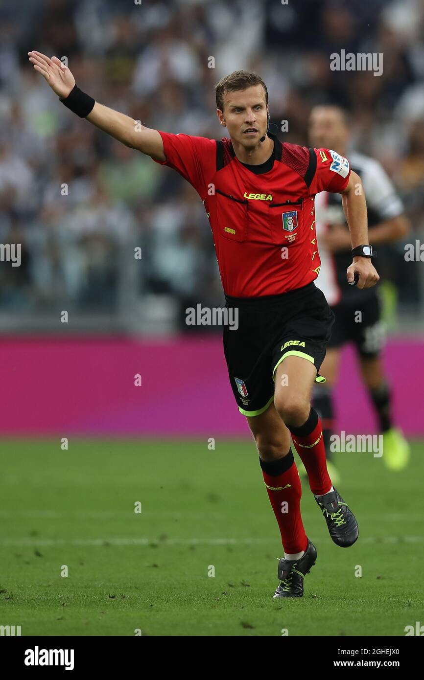 L'arbitro Federico la penna durante la serie A allo Stadio Allianz di Torino. Data foto: 21 settembre 2019. Il credito d'immagine dovrebbe essere: Jonathan Moscrop/Sportimage via PA Images Foto Stock