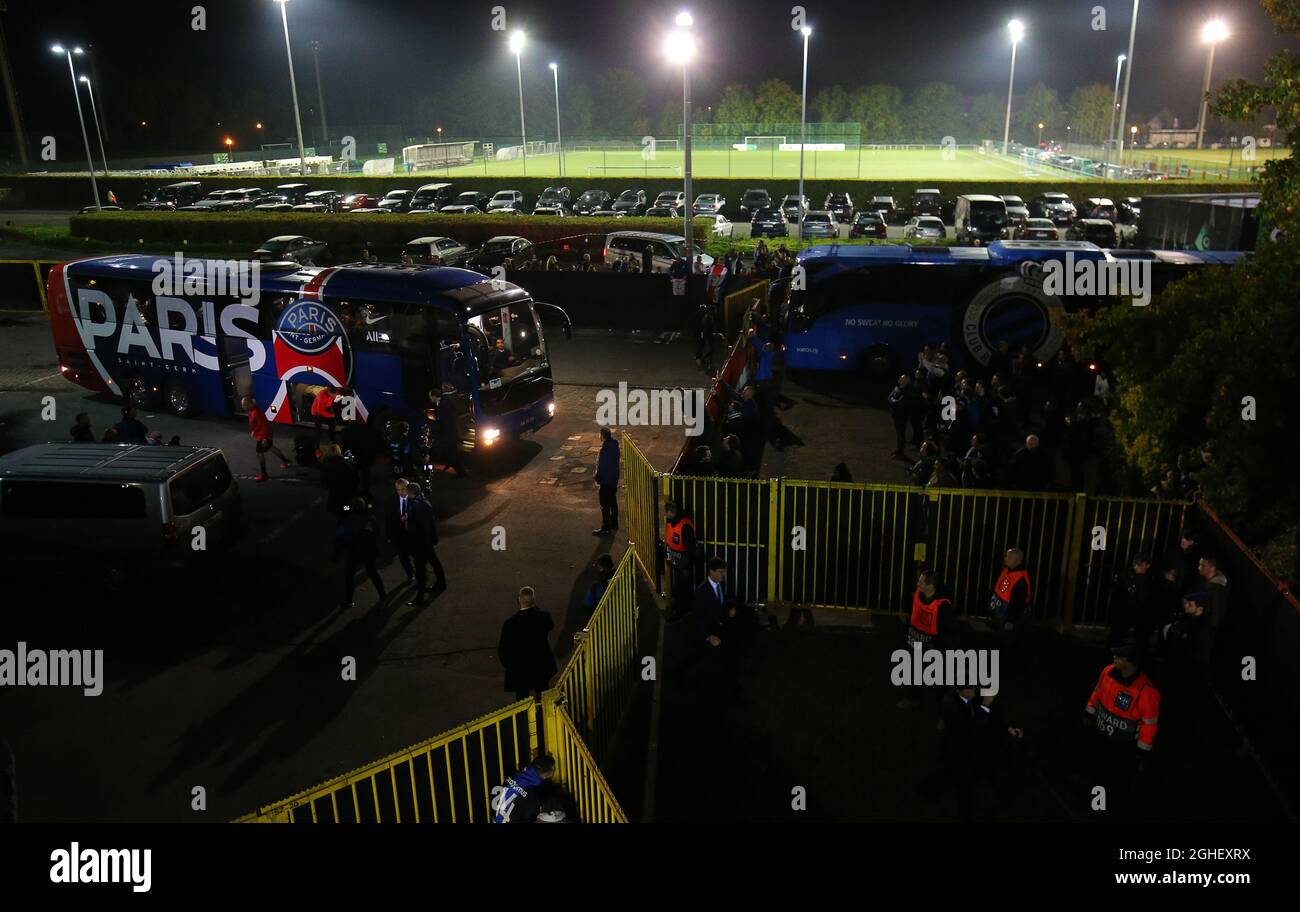 La squadra PSG arriva prima della partita della UEFA Champions League allo stadio Jan Breydel di Brugge. Data foto: 22 ottobre 2019. Il credito dovrebbe essere: Paul Terry/Sportimage via PA Images Foto Stock