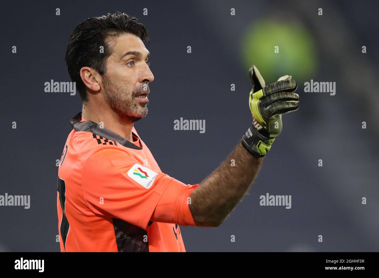 Gianluigi Buffon della Juventus reagisce durante la partita della Coppa Italia allo Stadio Allianz di Torino. Data foto: 9 febbraio 2021. Il credito d'immagine dovrebbe essere: Jonathan Moscrop/Sportimage via PA Images Foto Stock