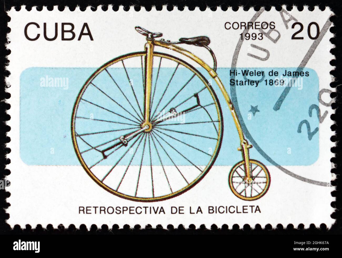 CUBA - CIRCA 1993: Un francobollo stampato a Cuba mostra la bicicletta, di James Starley, 1869, circa 1993 Foto Stock