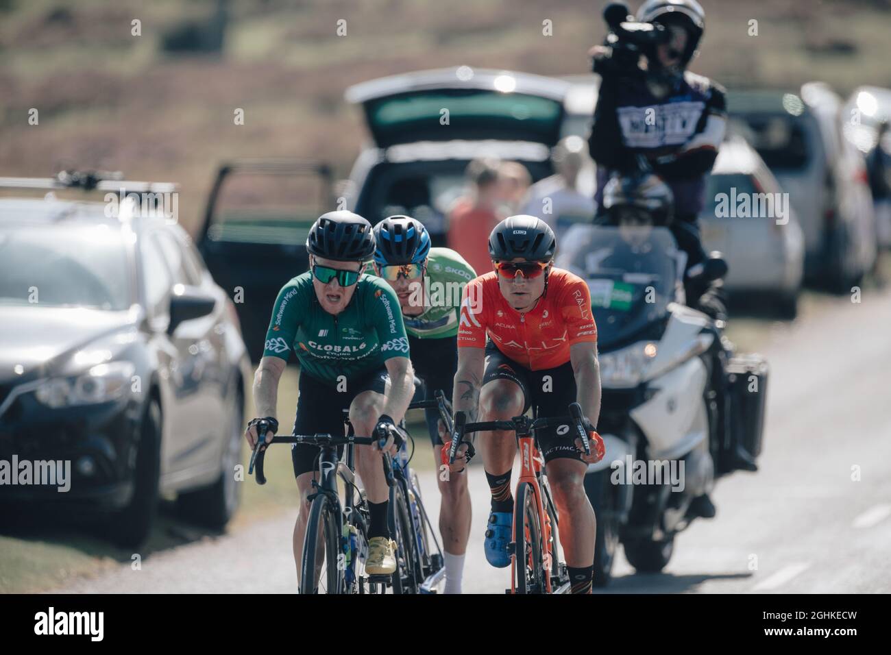 06/09/2021 il Tour della campana AJ della Gran Bretagna 2021. Fase 2 da Sherford a Exeter. Robin Carpenter (Rally), Jacob Scott (Canyon-dhb-Sungod), Nicolas Sessler (Gl Foto Stock